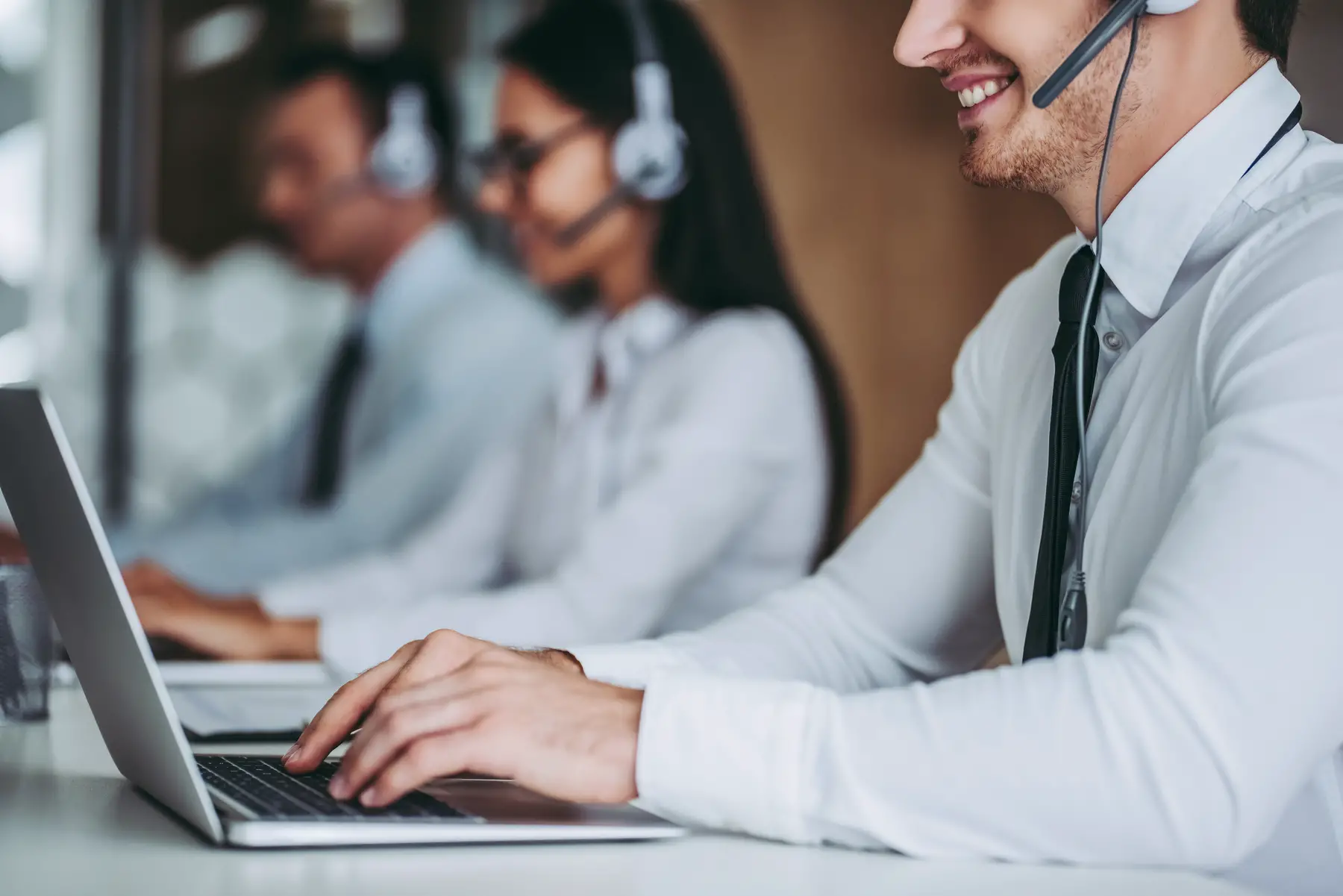 benefits of call center outsourcing